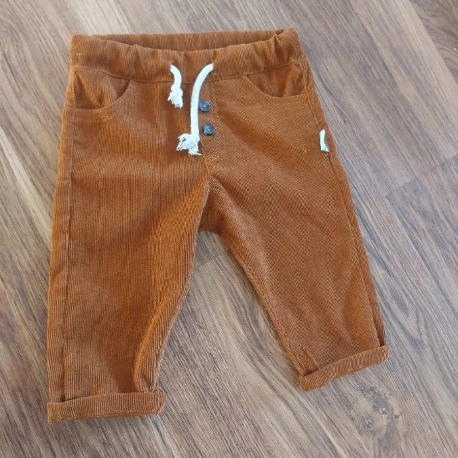 شلوار کبریتی نقلی