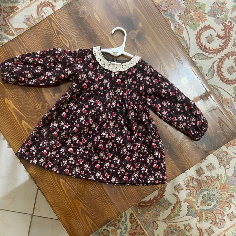 پیراهن دخترانه