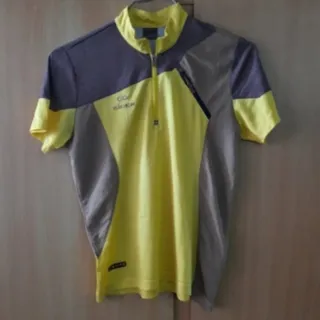 تیشرت ورزشی