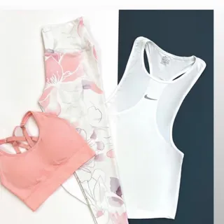 لگ ورزشی صورتی