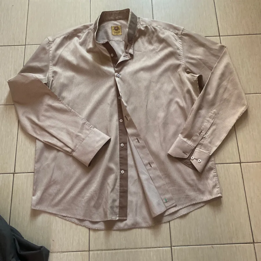 پیراهن مردانه