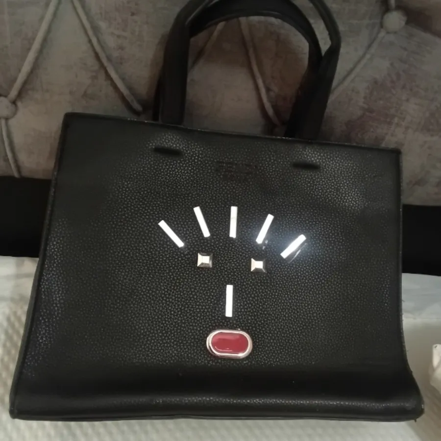 کیف خارجی جادار و خاص