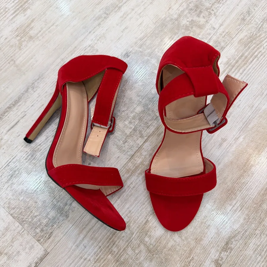 کفش مجلسی شین