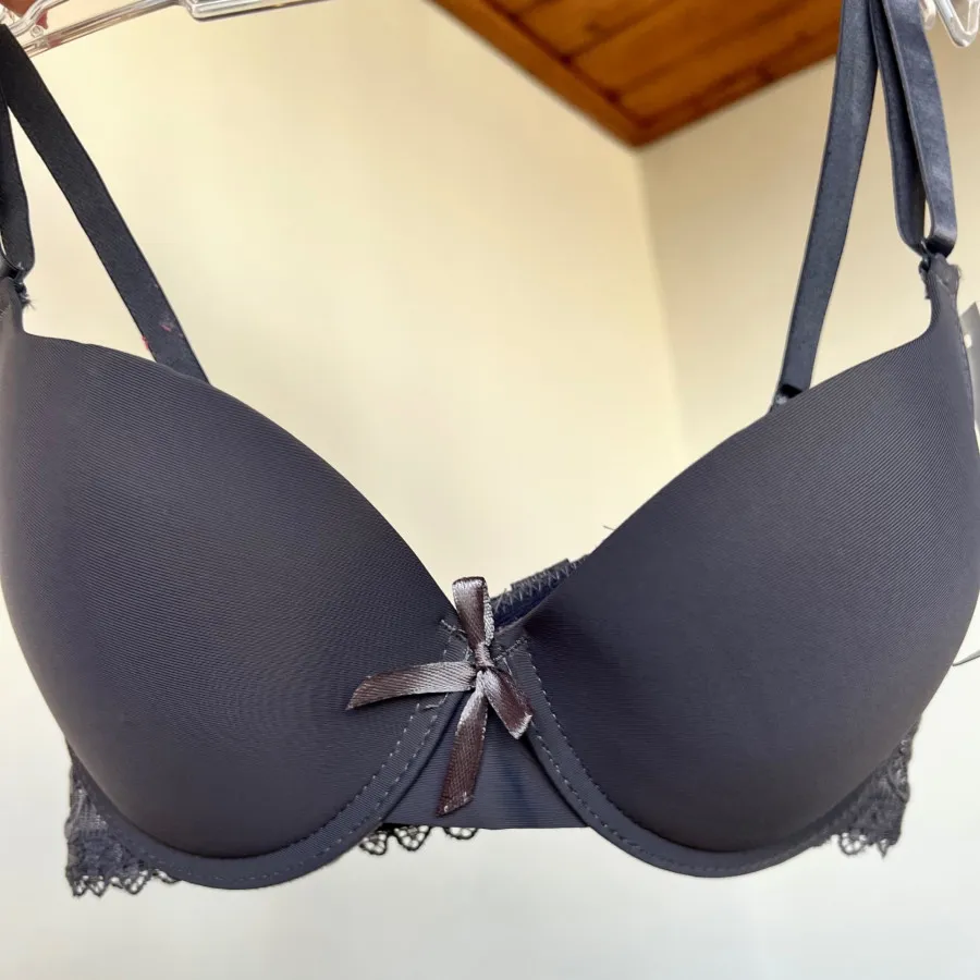 سوتین اسفنجی