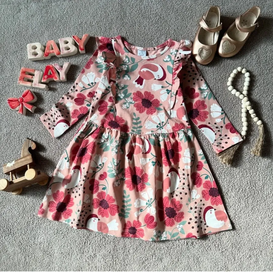 پیراهن دخترانه