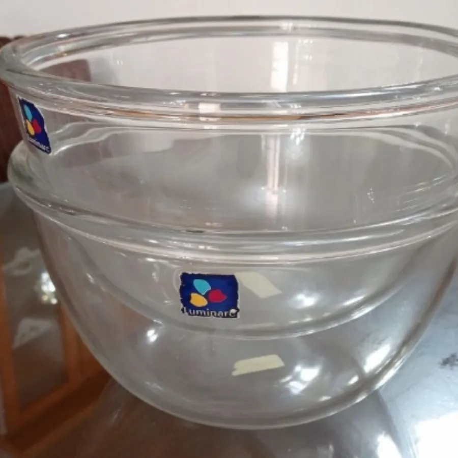 کاسه بزرگ آش فرانسه