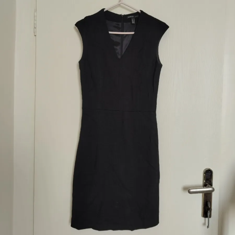 پیراهن منگو