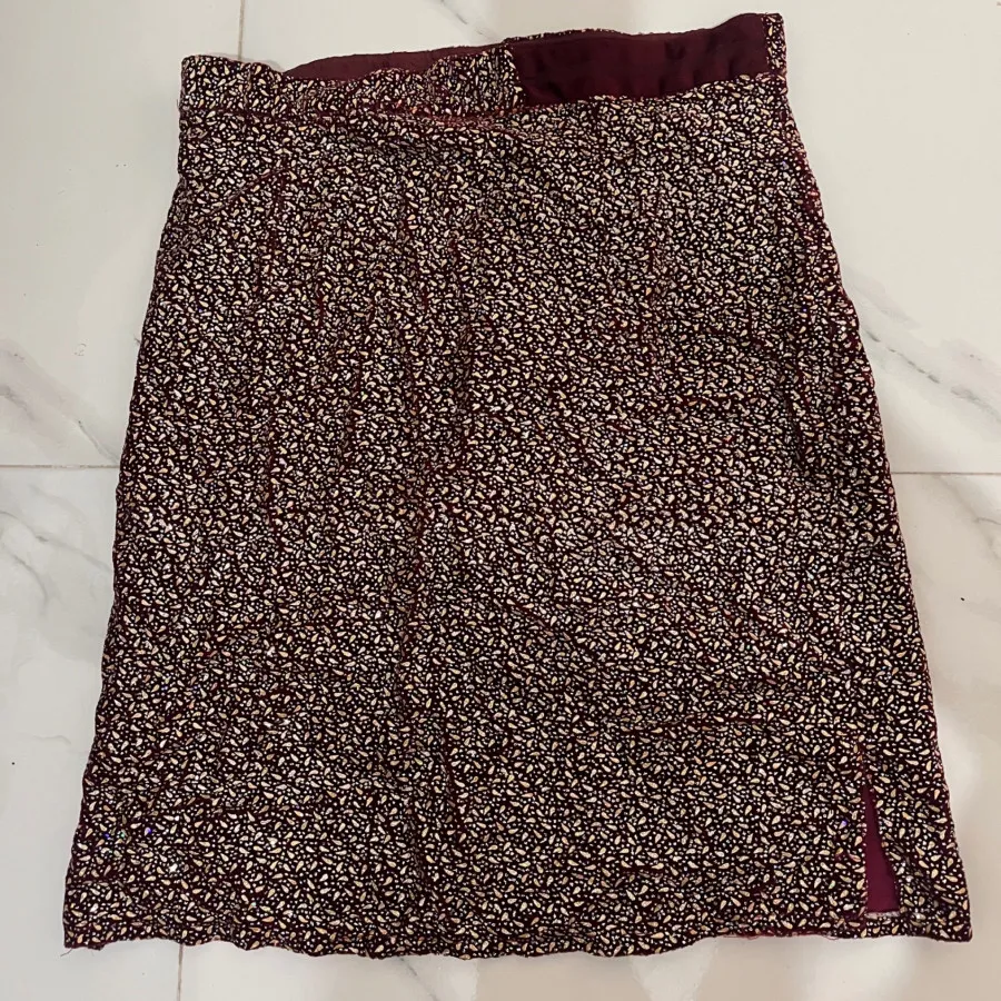 دامن کوتاه مخمل