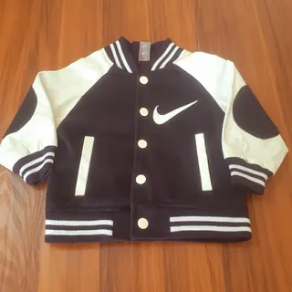 بامبر اسپرت  نایک