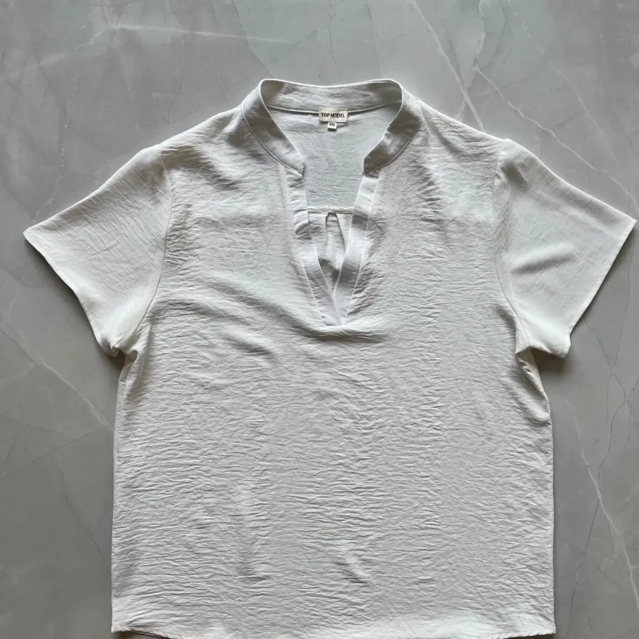 شومیز سفید ترک