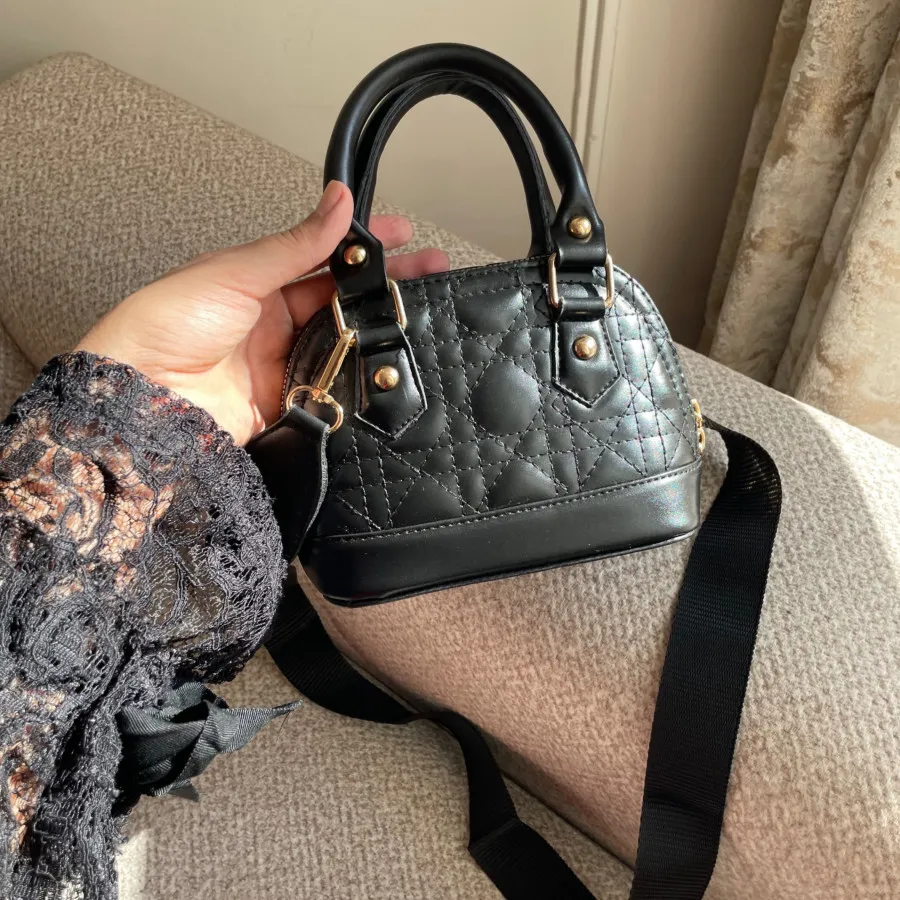 مینی بگ ستیا