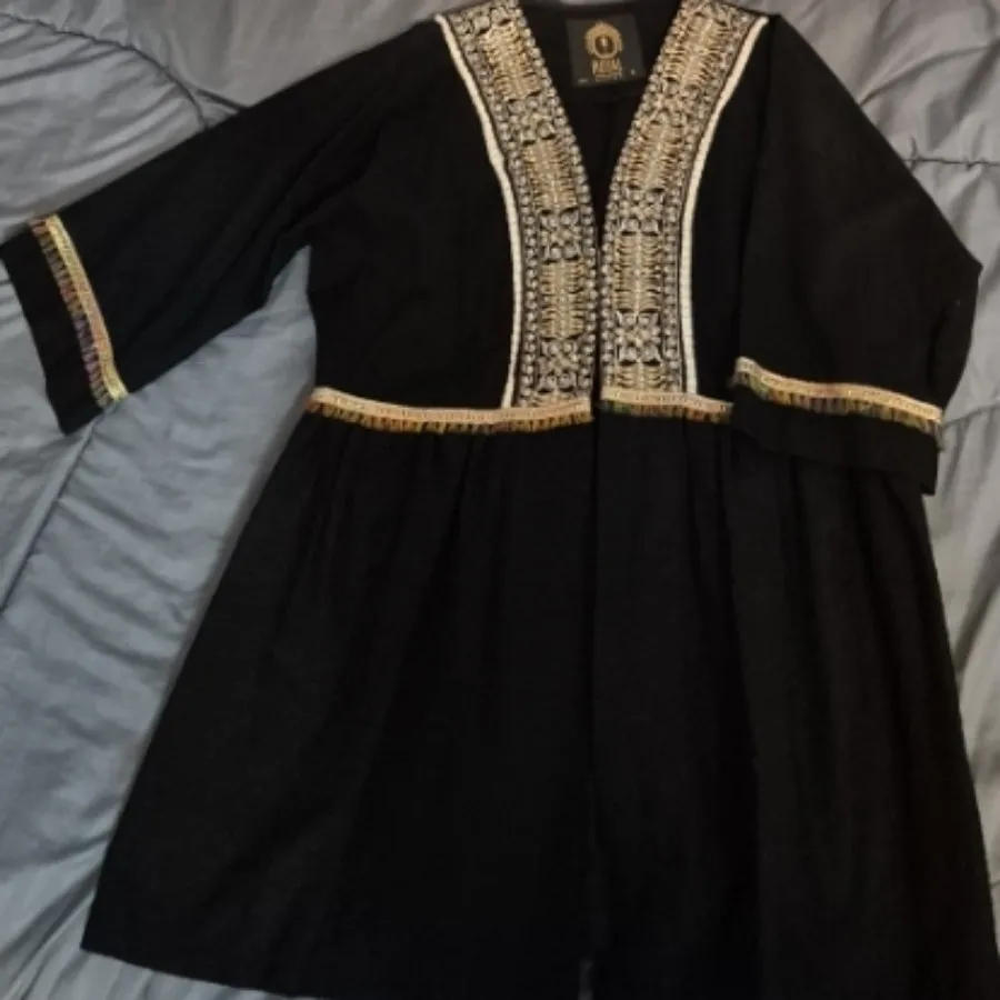 مانتوی سوزن دوزی