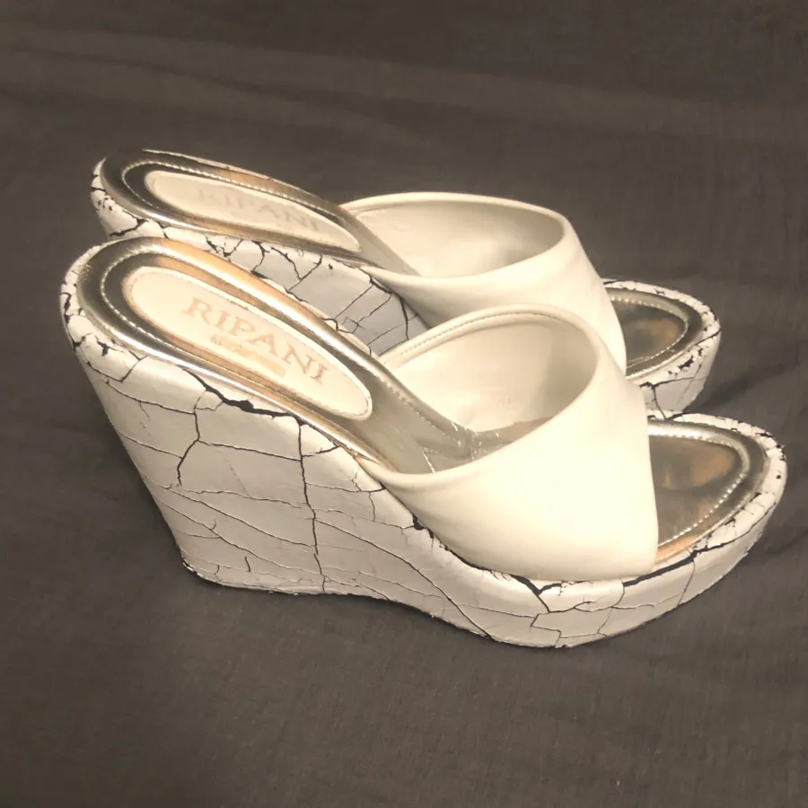 صندل لژ دار یازده سانت