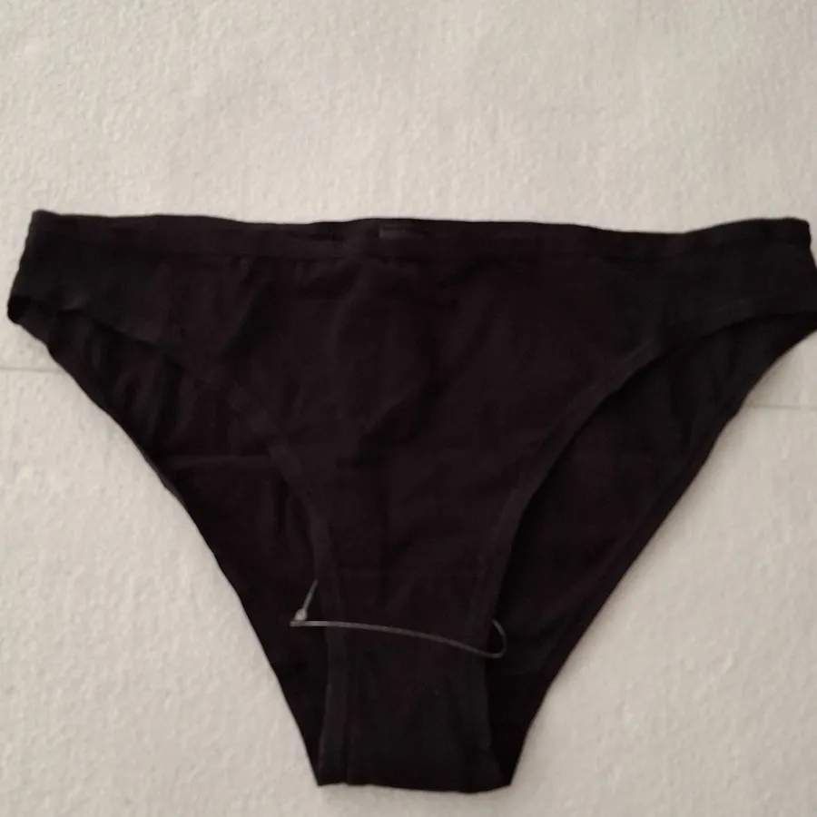 شورت اسمارا