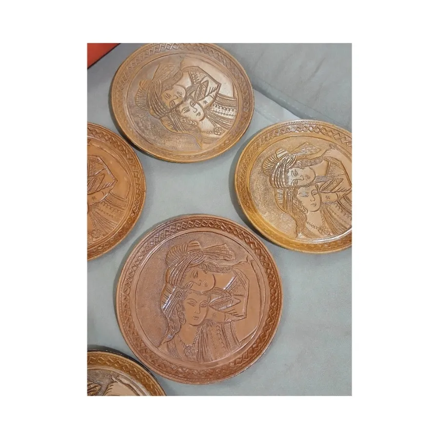 بشقاب سرویس دکوری لیلی