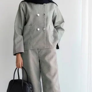 ست کت و شلوار