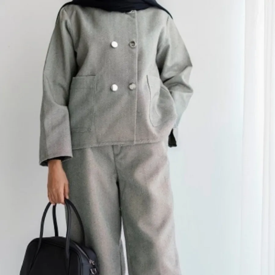 ست کت و شلوار