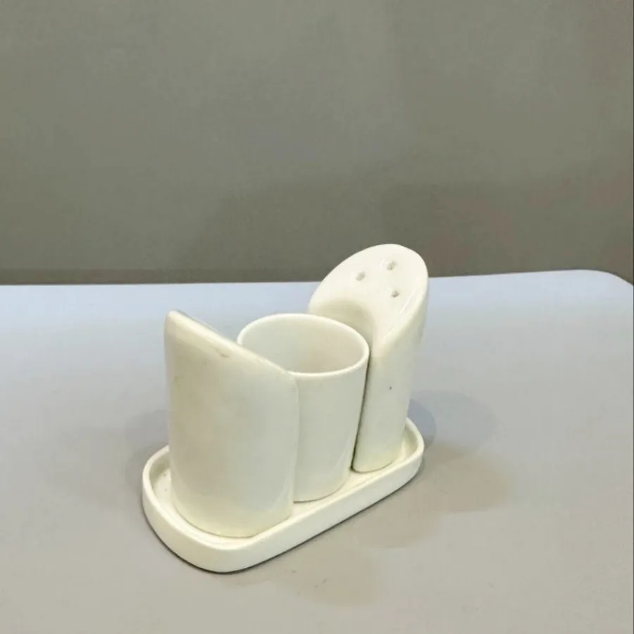 ست چینی نمکدون