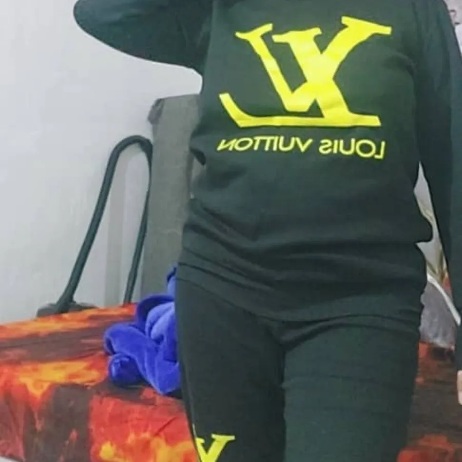 ست هودی و شلوار