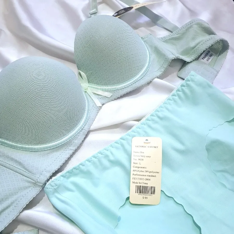 سوتین اسفنجی سایز80