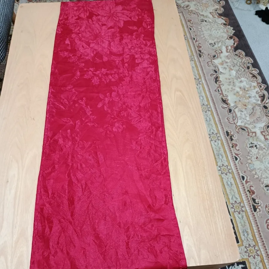 رومیزی ، رانر