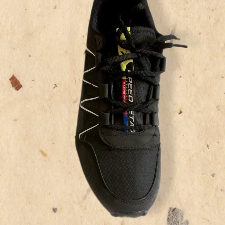 کفش سالمون سایز 44