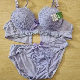 ست یاسی سایت 75