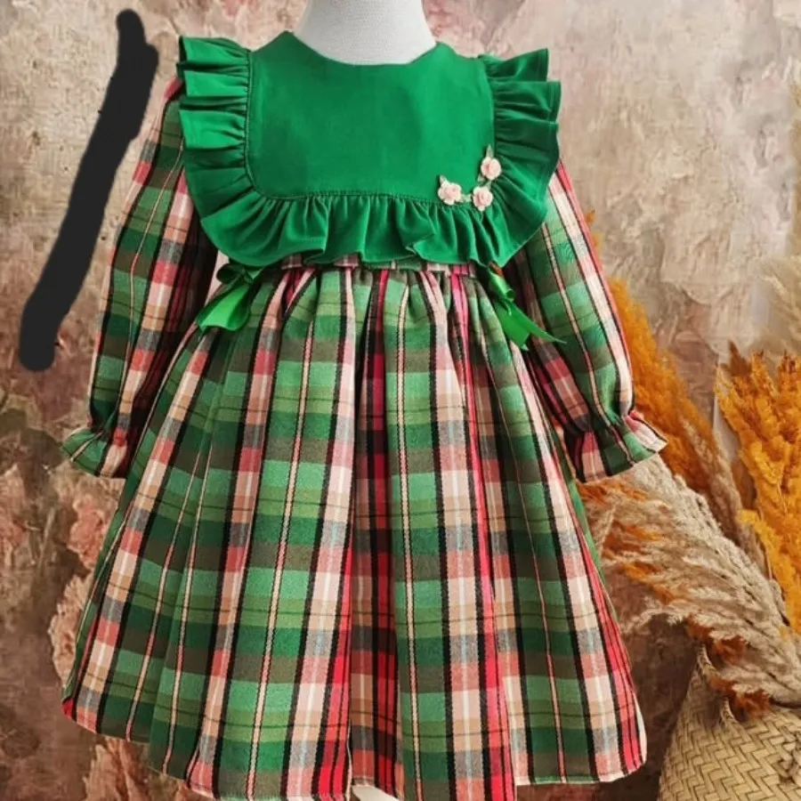 پیراهن بچگانه