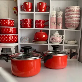 قابلمه سرامیک قرمز