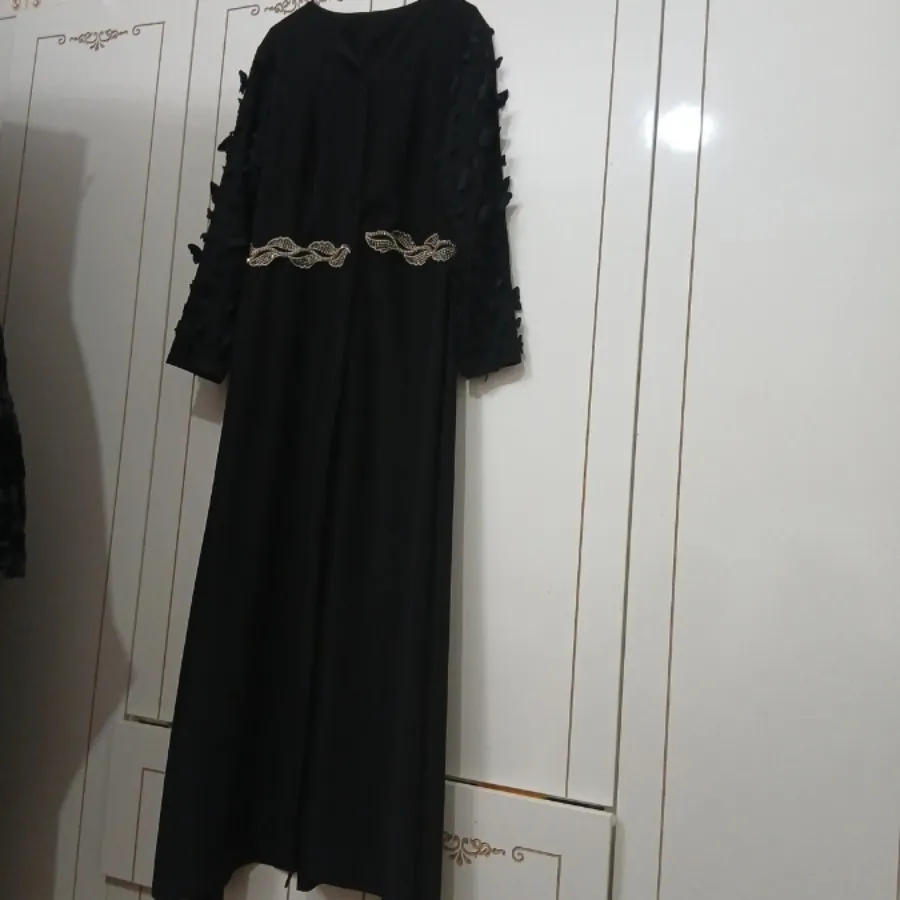 مانتو مشکی بلند تا مچ پا