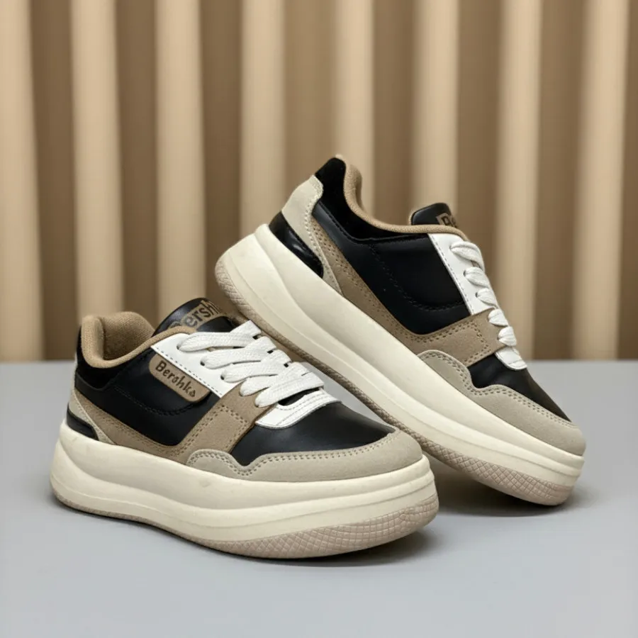 کتونی برشکا