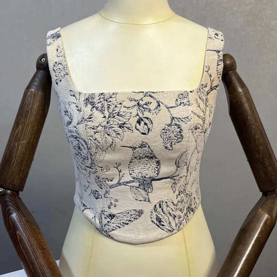 کرست فنر دوزی