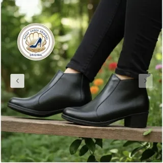 نیم بوت زنانه