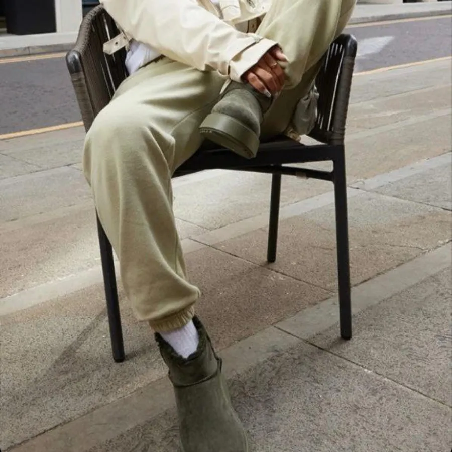 اگ برند pretty english