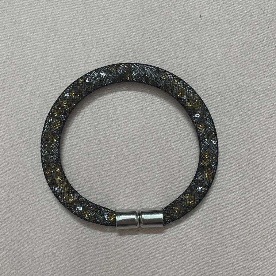 دستبند طرح سواروسکی