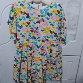 پیراهن دخترانه