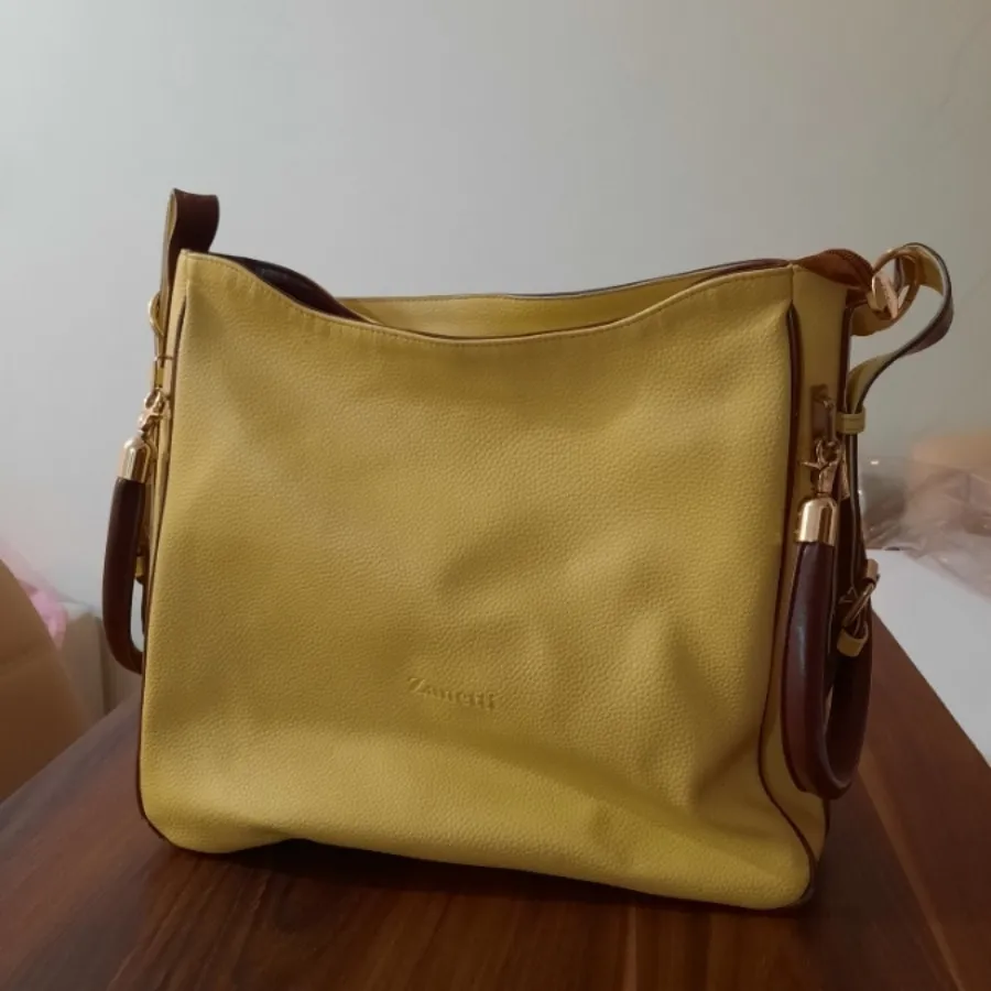 کیف چرم خارجی به رنگ جذاب