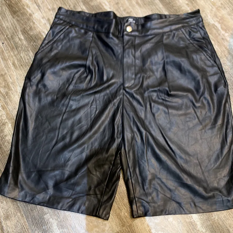 شلوارک فاق بلند max