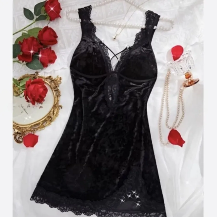 لباس خواب مخمل زنانه