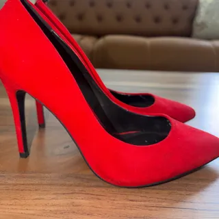 کفش برشکا اصل