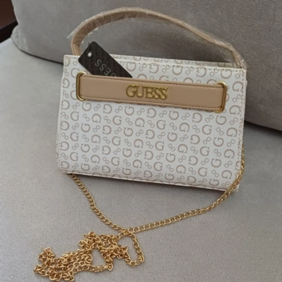 کیف برند guess