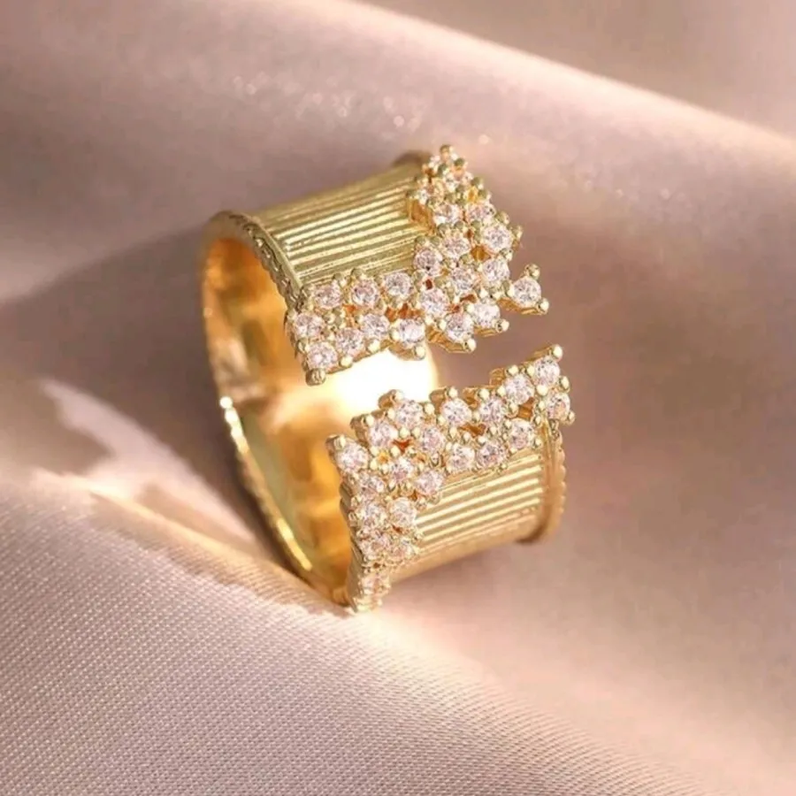 انگشتر طرح جواهر