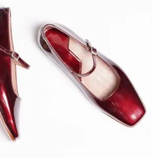 کفش برند دگرمان