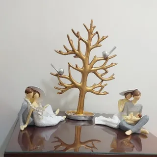 دکوراتیو.. دو مجسمه