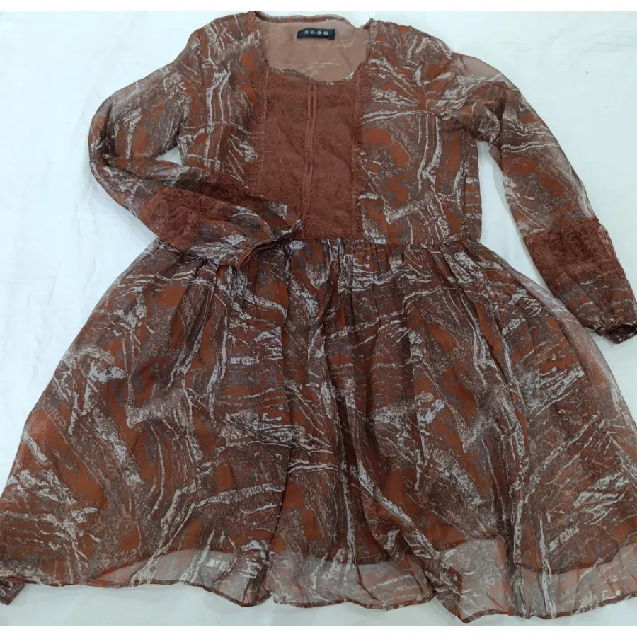 پیراهن عروسکی