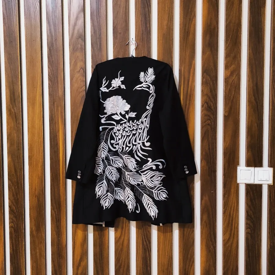 مانتو مزونی