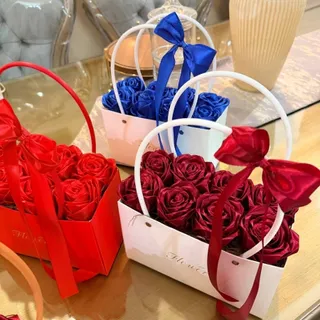 باکس گل ماندگار