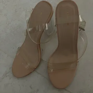 کفش شیشه ای برند پرتی لیت