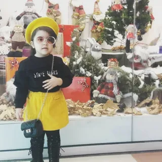 بلوز ودامن وکلاه