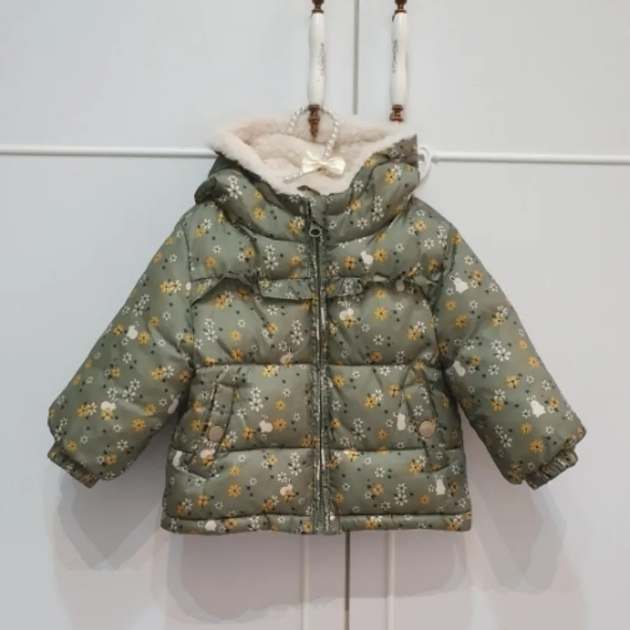 کاپشن نوزادی منگو